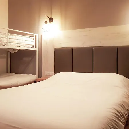 Logis Clermotel Agnetz Buitenkant foto